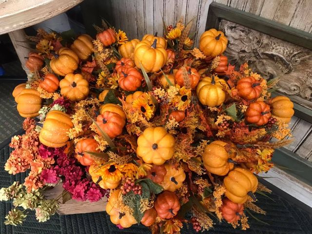 Fall Items & Decor | Thanksgiving | Halloween Decor | Taylorville, IL
